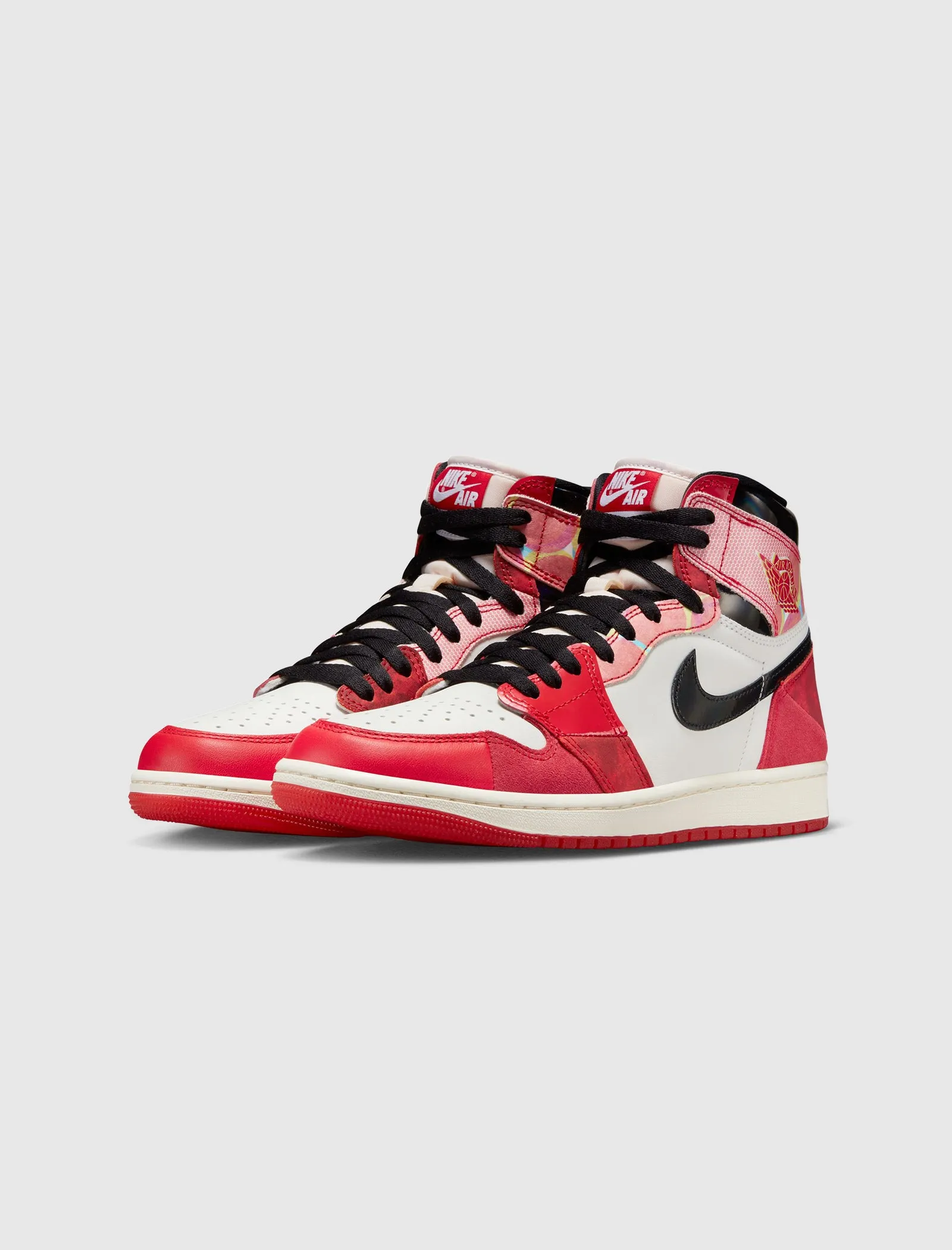 AIR JORDAN 1 RETRO HI OG "NEXT CHAPTER"