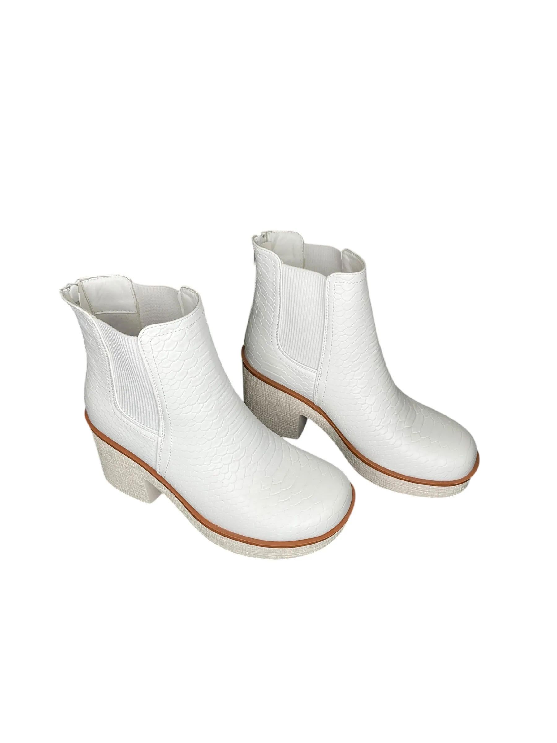 Boots Ankle Heels By Altard State In White, Size: 6.5