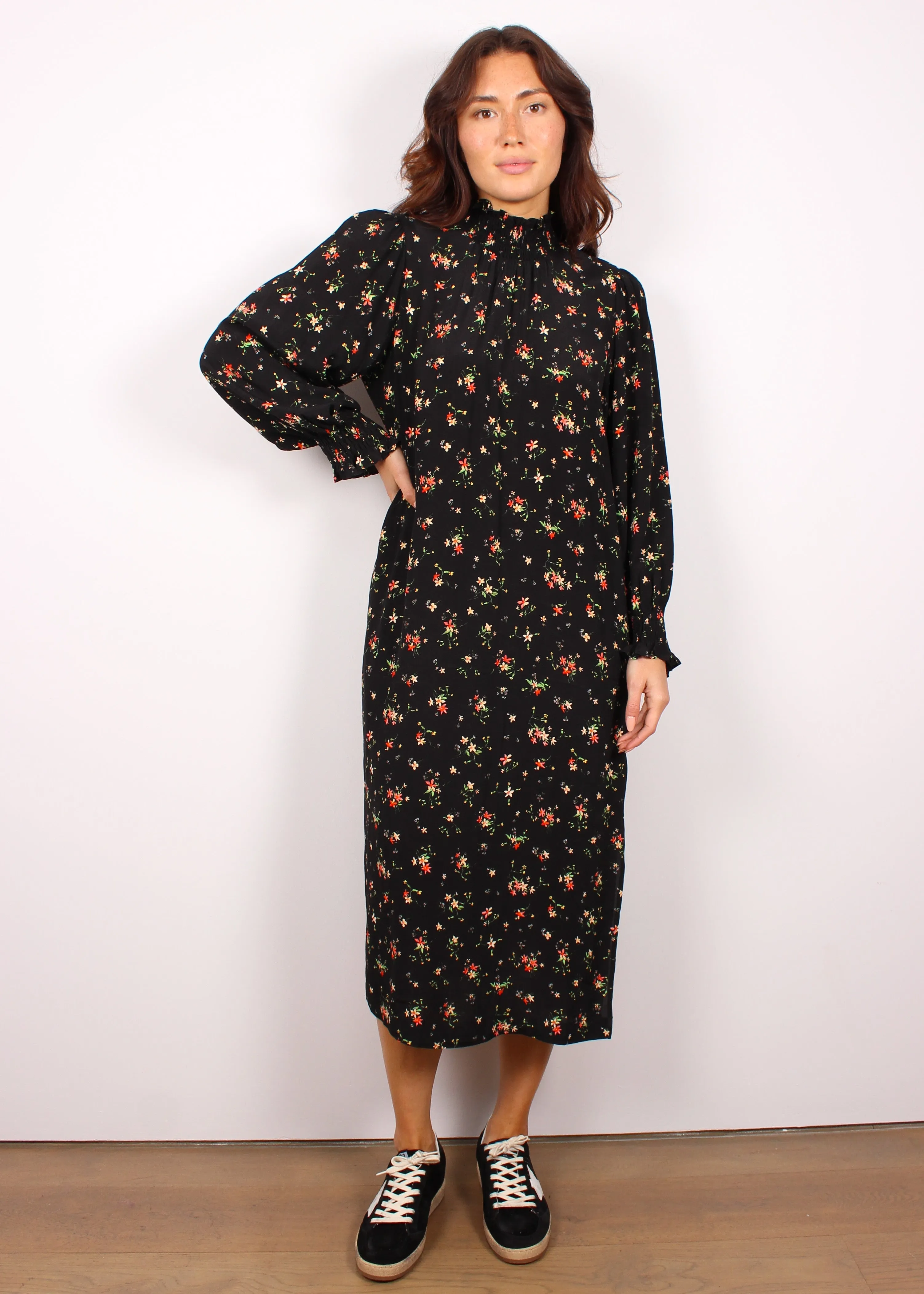 BR Hanae Dress in Black Floral