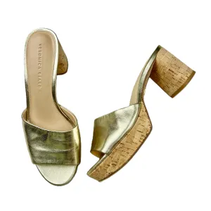 Gold Sandals Heels Block By Veronica Beard, Size: 9.5