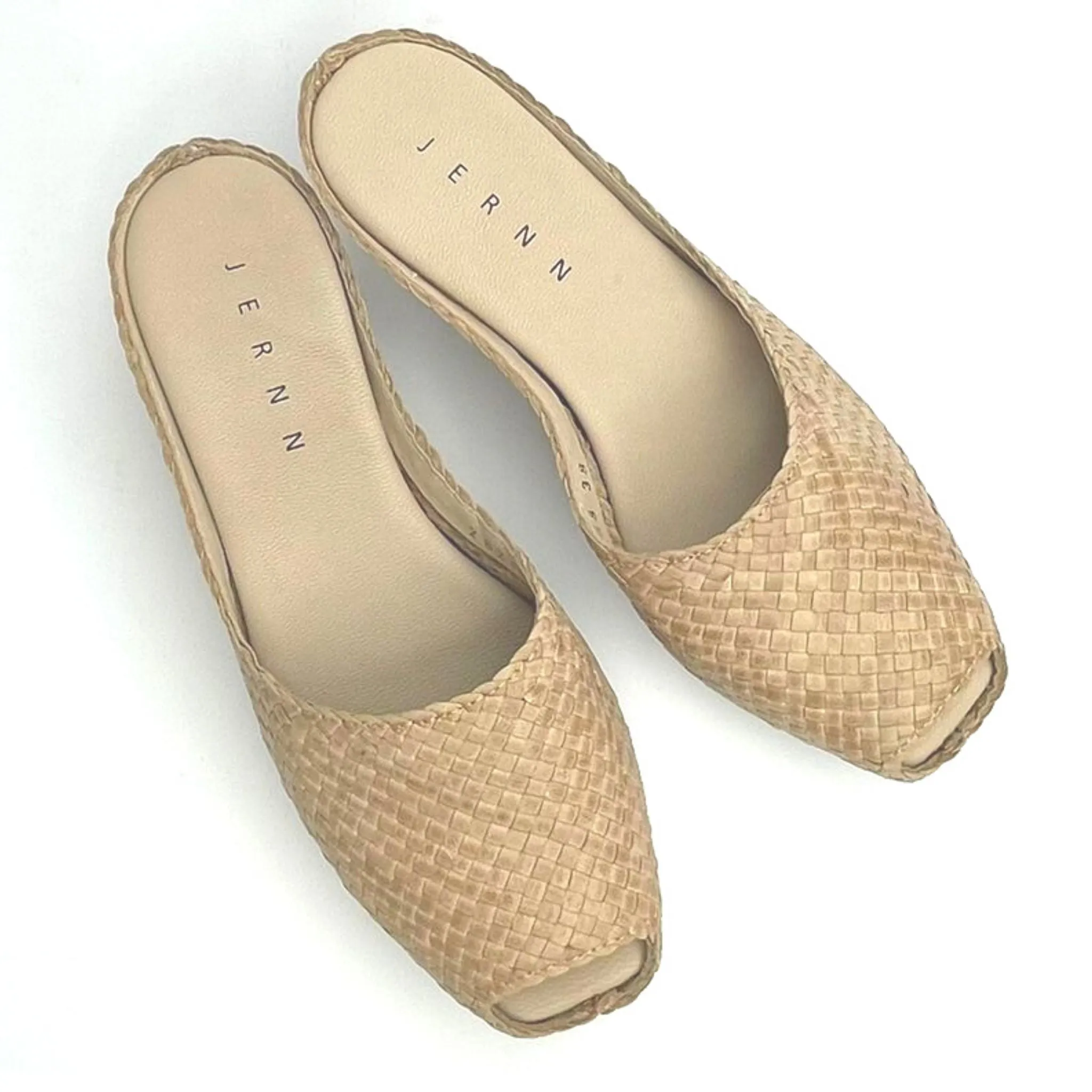 Handwoven Square Front wedges - 28288