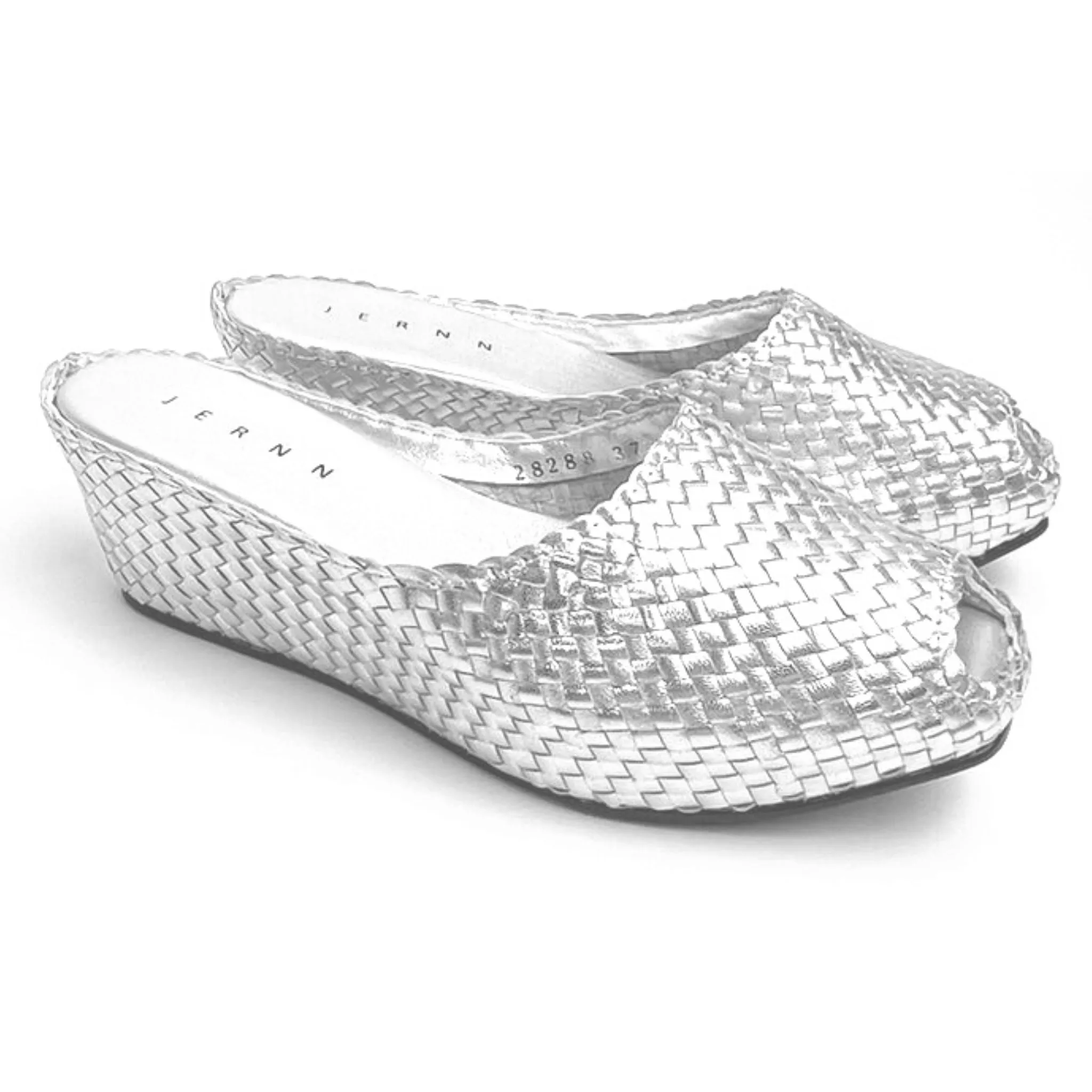 Handwoven Square Front wedges - 28288