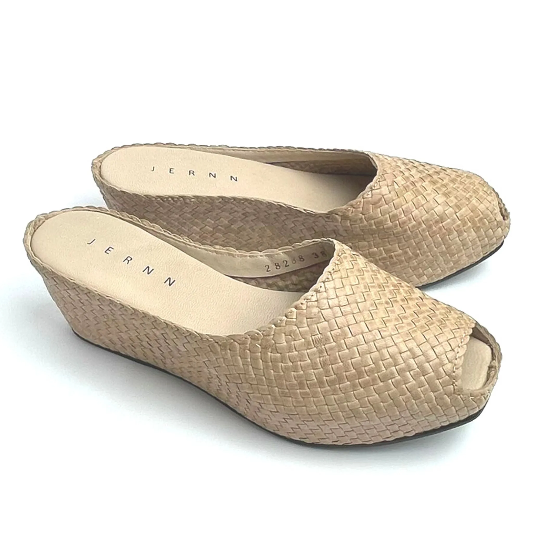 Handwoven Square Front wedges - 28288