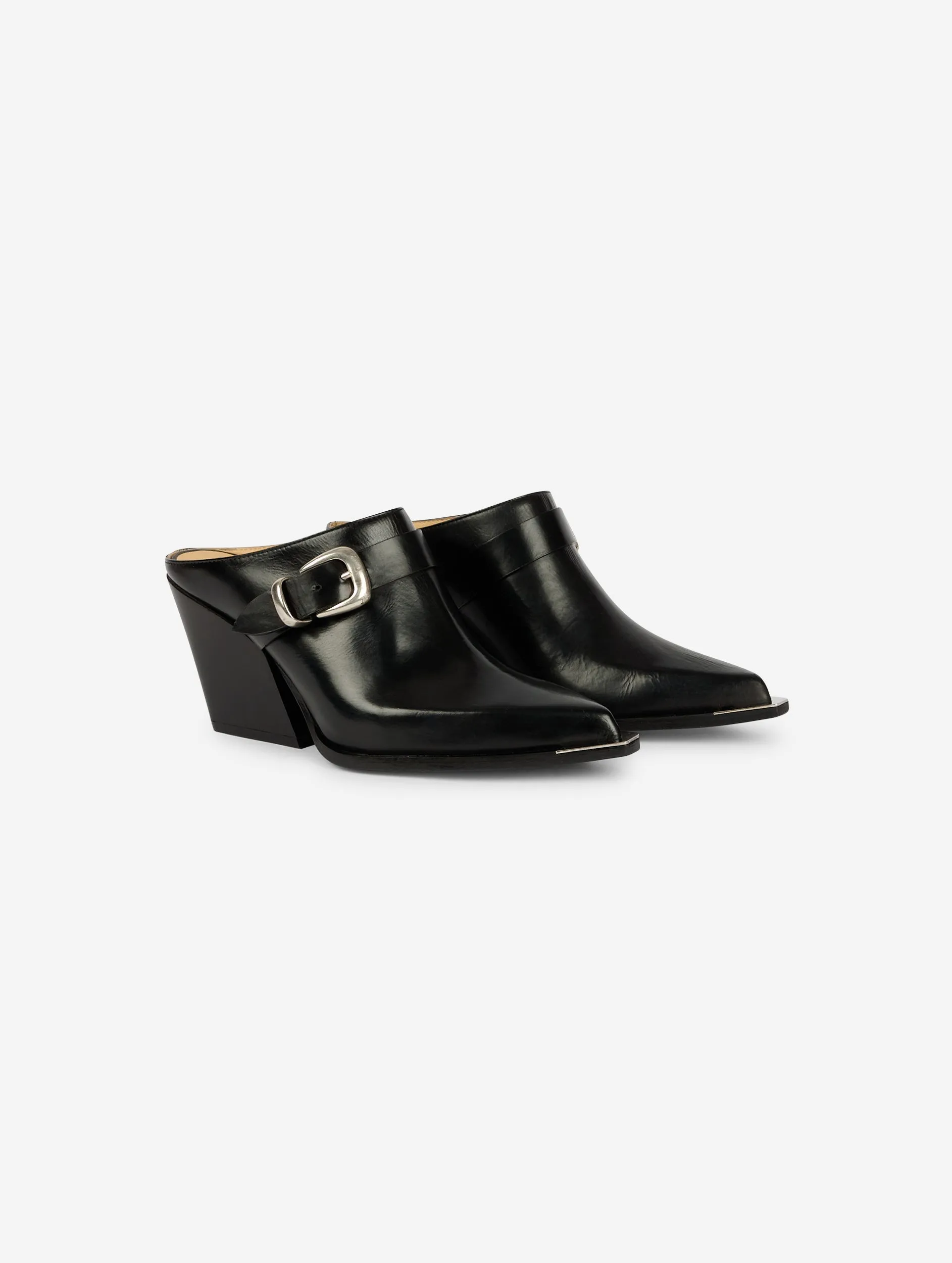 Mules bout fermé en cuir noir