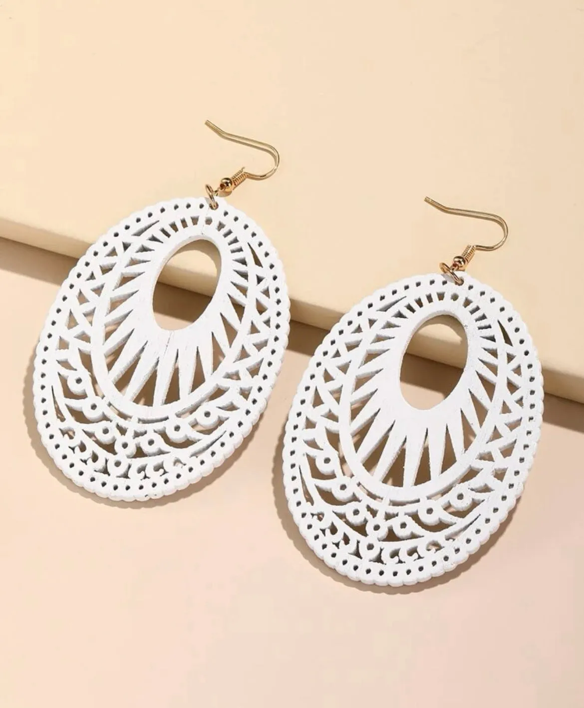 White Hollow Oval Drop Earrings